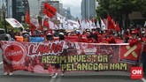 FOTO : Peringatan Hari HAM Internasional 2020, Buruh Bergerak Peringatan Hari HAM Internasional 2020 di Indonesia mengusung protes dan penyampaian aspirasi mengenai pemenuhan hak-hak buruh dan pekerja.