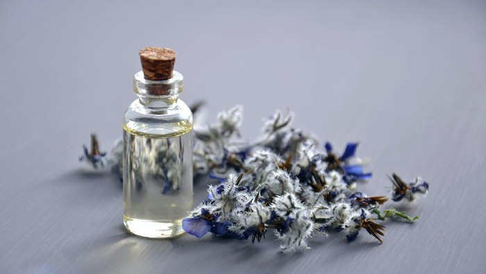 3 Aroma Essential Oil untuk Mengatasi Rasa Cemas