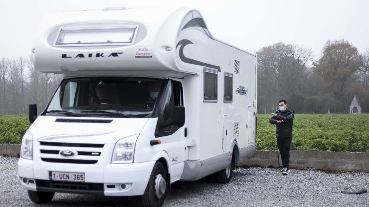FOTO: Sensasi Makan di Mobil Van ala Resto di Belgia