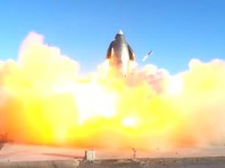 Uji Coba Roket Raksasa SpaceX Berakhir dengan Ledakan