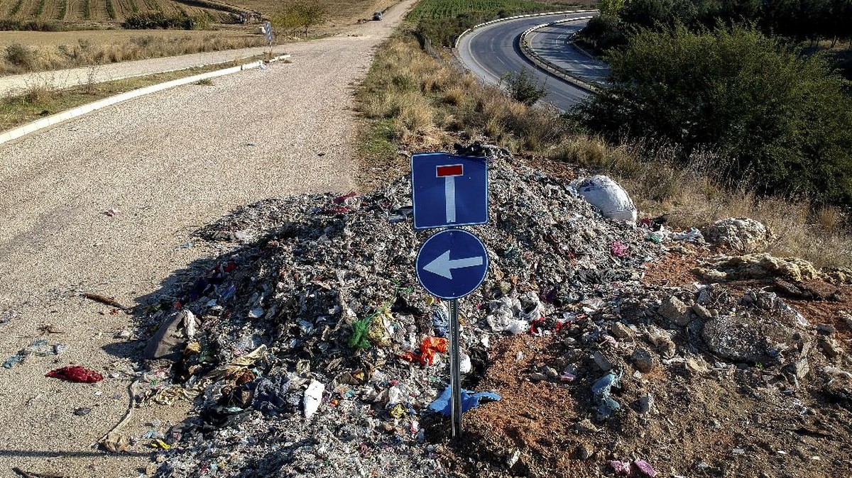 FOTO: Nasib Sampah Eropa yang Berakhir di Turki