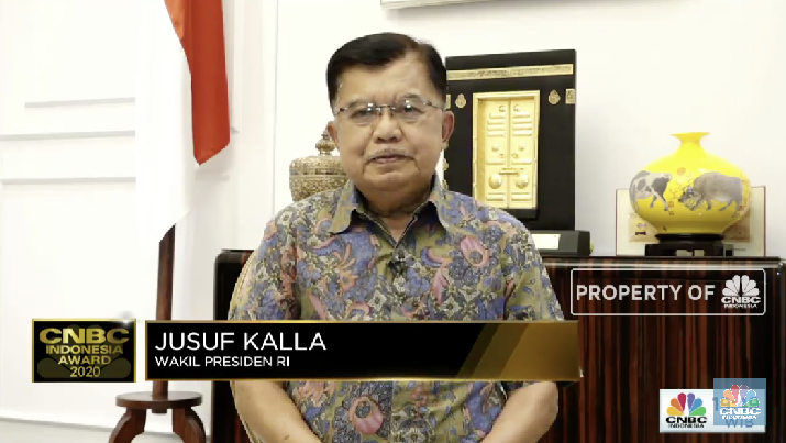 Wakil Presiden RI 2014-2019, H.M. Jusuf Kalla dalam acara CNBC Indonesia Award 2020 dengan tema Menyongsong Bangkitnya Ekonomi Indonesia 2021. (Tangkapan layar CNBC TV)