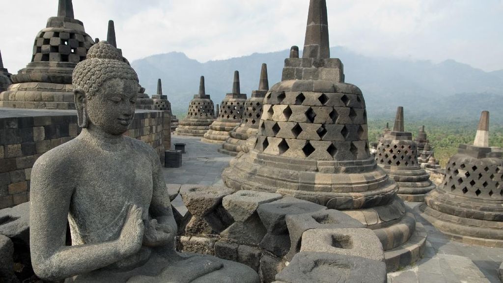 Catat Ya, Ini Jam Operasional Candi Borobudur Ketika Libur Waisak