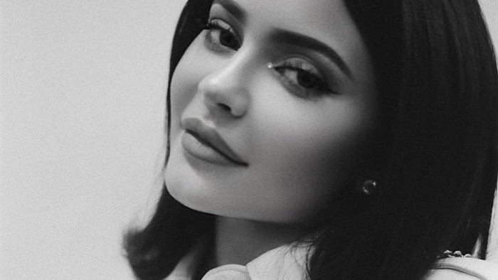 12 Seleb Hollywood Ini Akui Pernah Jalani Operasi Plastik dan Suntik Filler