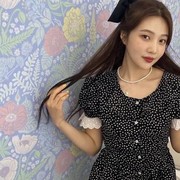 6 Rekomendasi Vintage Dress Korea untuk Tubuh Kurus