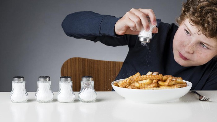 Anak makan