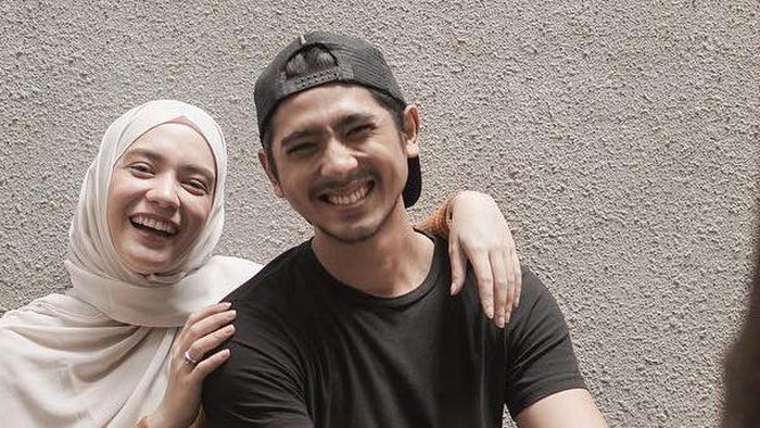 Arya Saloka dan istri, Putri Anne