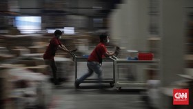 Indef Minta Jualan Barang Impor di E-commerce Kena Biaya Admin Tinggi