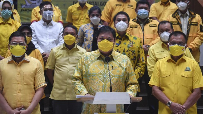 Ketum Golkar Airlangga Hartarto mengatakan 2024 tahun penting dan perlu memenangkan pemilu dan pilpres.