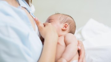 MANFAAT MENYUSUI UNTUK BUNDA DAN BAYI