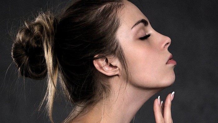 Siap-siap Kaget, Inilah Fakta Kepribadian di Balik Alis Tebal