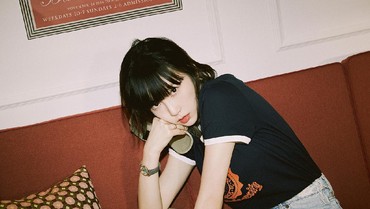img-title Sehari Dirilis, Lagu Taeyeon 'What Do I Call You' Puncaki Tangga Lagu