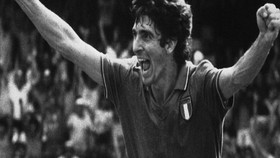 VIDEO: Legenda Sepak Bola Italia Paolo Rossi Tutup Usia