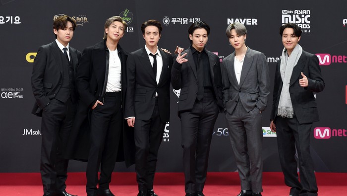 Top 5 Aksi Panggung Tak Terlupakan di MAMA 2020, Adakah Idolmu?