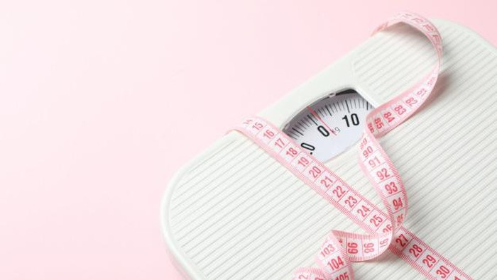7 Tanda Kamu Harus Segera Menurunkan Berat Badan