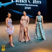 Pesona Pemain 'Perempuan Tanah Jahanam' di Festival Film Indonesia