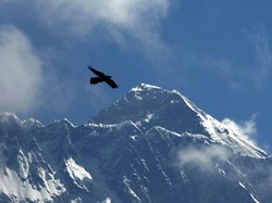 Waspadai Penularan Covid-19, China Tutup Pendakian Gunung Everest