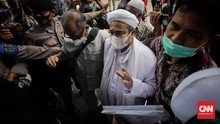 Rizieq Hadirkan Epidemiolog & Ahli Bahasa di Sidang Kerumunan