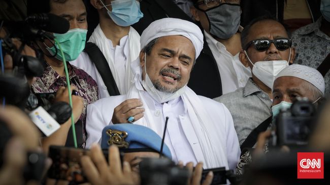 Zikir Rizieq Iringi Keputusan Hakim Gelar Sidang Offline Zikir Rizieq Iringi Keputusan Hakim Gelar Sidang Offline