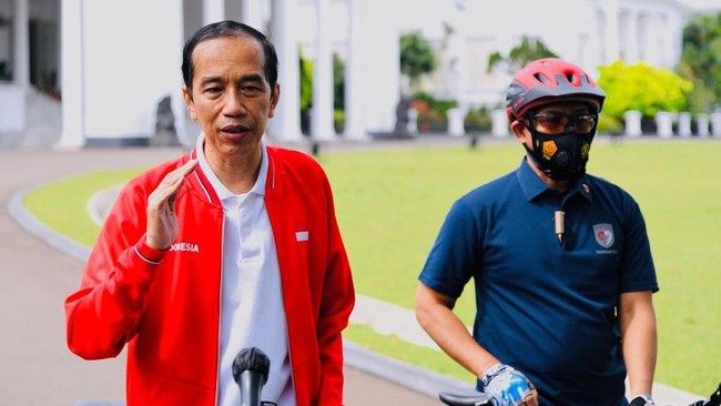 Presiden Jokowi mengatakan beda pendapat soal versi penembakan 6 Laskar FPI harus diselesaikan lewat jalur hukum. Komnas HAM bisa dilibatkan jika diperlukan.