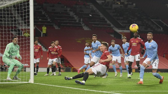 Sejumlah fakta unik terangkum menjelang duel panas Manchester United vs Manchester City pada semifinal Carabao Cup di Old Trafford.