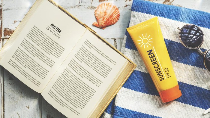 Physical Sunscreen vs Chemical Sunscreen: Mana yang Lebih Bagus ya?