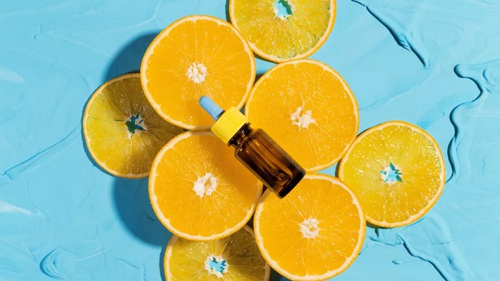 Rekomendasi Serum Vitamin C untuk Mencerahkan Wajah