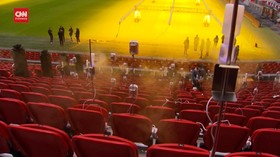VIDEO: Ahli Teliti Penyebaran Percikan Air Liur di Stadion