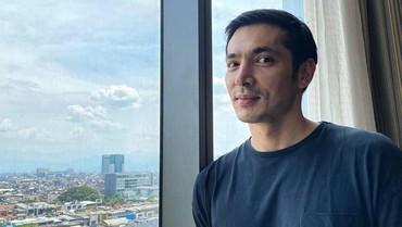 img-title Cerita Abimana Aryasatya Putuskan Menikah di Usia 19 Tahun