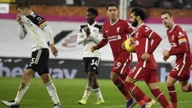 FOTO: Tottenham dan Liverpool Kompak Gagal Menang