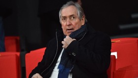 Mantan Pelatih Liverpool Gerard Houllier Meninggal Dunia