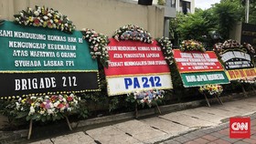 Banjir Karangan Bunga di Komnas HAM, Usut Bentrok FPI-Polisi