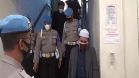 VIDEO: 3 Tersangka Kerumunan Petamburan Tak Ditahan