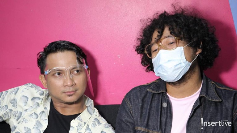 Aden dan Isa Bajaj Aden dan Isa Bajaj