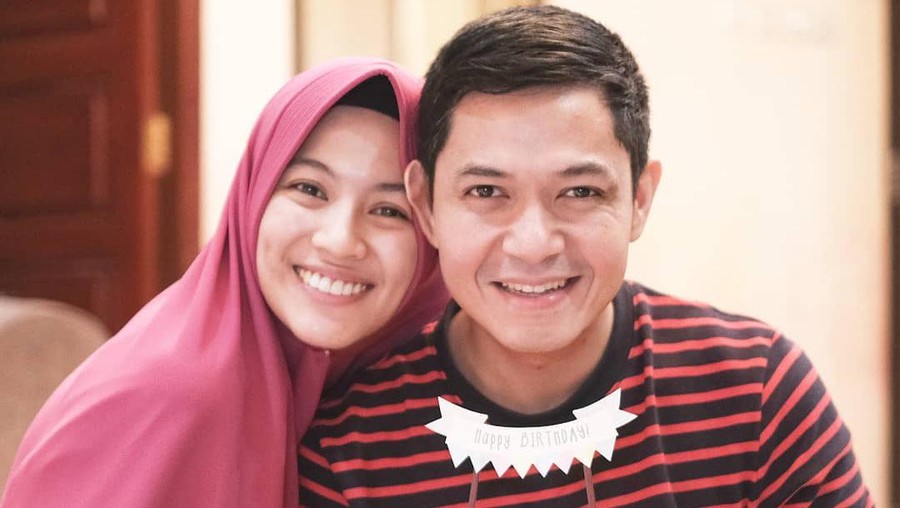 Alyssa Soebandono Istri Idaman, Suapi Suami hingga Ajak Anaknya ke Dapur Alyssa Soebandono Istri Idaman, Suapi Suami hingga Ajak Anaknya ke Dapur