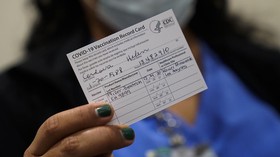 AS Tak Tertarik Buat Sertifikat atau 'Paspor' Vaksin