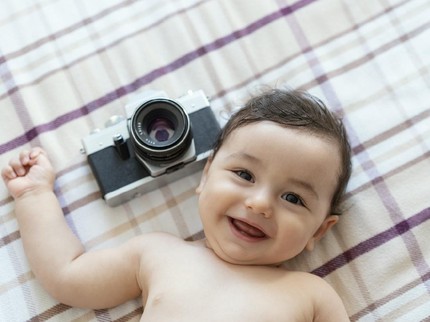 Arti Nama Faris dan 30 Rangkaian Nama Bayi Laki-laki, Gagah Bun