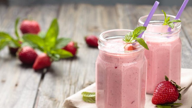 Pengguna baru Allo Bank bisa menikmati menu Strawberry Cheesecake Shake dari Baskin Robbins hanya dengan bayar Rp1.000 saja.
