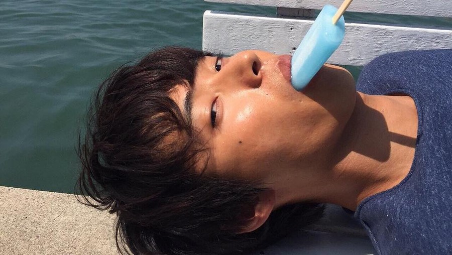 7 Potret Kento Yamazaki, Pemeran Alice In Borderland yang Populer di Jepang