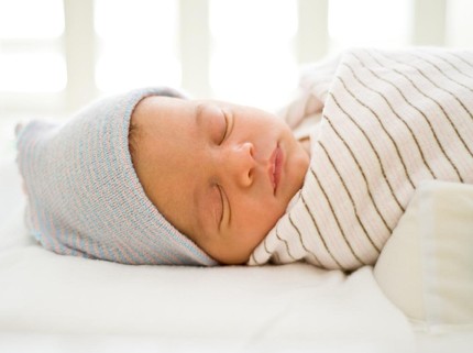 50 Nama Bayi yang Bermakna Laut, Kuat namun Menenangkan Bun!