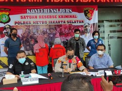 Kasus Pengeroyokan Bu Lurah di Waroeng Brothers, 2 Wanita Ditahan Polisi