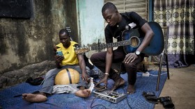 FOTO: Musik Afrika Menjangkau Dunia dari Rekaman WhatsApp