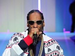 Snoop Dogg-Pharrell Williams di Estafet Obor Final Olimpiade Paris