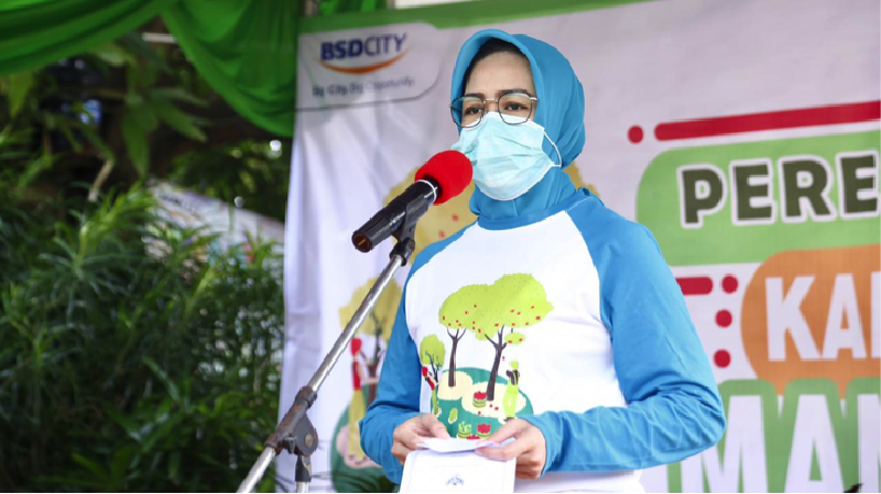 Wali Kota Tangerang Selatan Airin Rachmi Diany meresmikan Galeri Kampung Mantap Betul di Kampung Dadap Timur, Rawabuntu, Serpong, hari ini.
