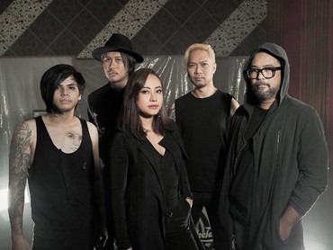 Lirik Lagu Karma - Cokelat