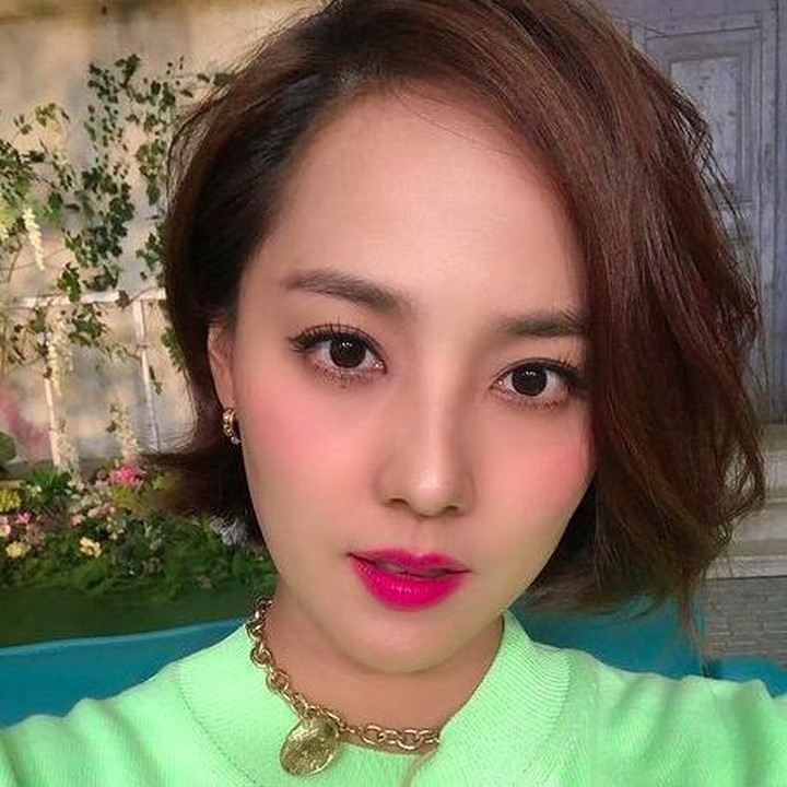 <p>Bagi Bunda yang nonton drakor <em>The Penthouse: War In Life</em> pasti tahu karakter Yoon Hee. Tokoh tersebut diperankan oleh Eugene. (Foto: Instagram @eugene810303)</p>