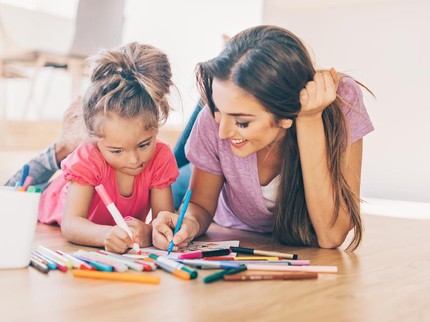 Tumbuh Sebagai Anak Bilingual Ternyata Punya Dampak Positif Bun