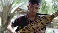 Ragam Alat Musik Tradisional Kalimantan yang Bisa Dikenalkan ke Anak