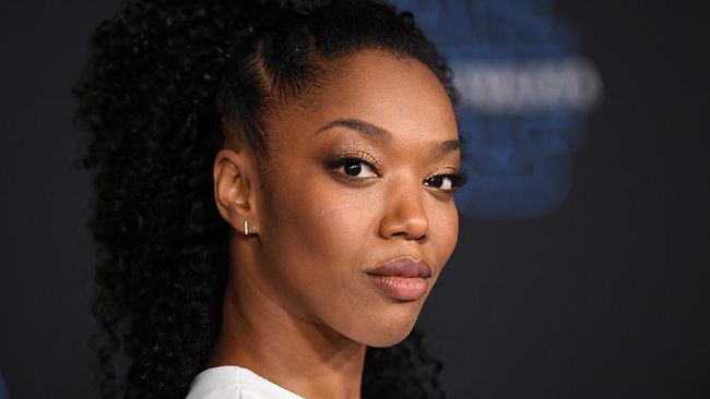 Aktris Star Wars: The Rise of Skywalker, Naomi Ackie, akan memerankan karakter Whitney Houston dalam film biopik bertajuk I Wanna Dance With Somebody.