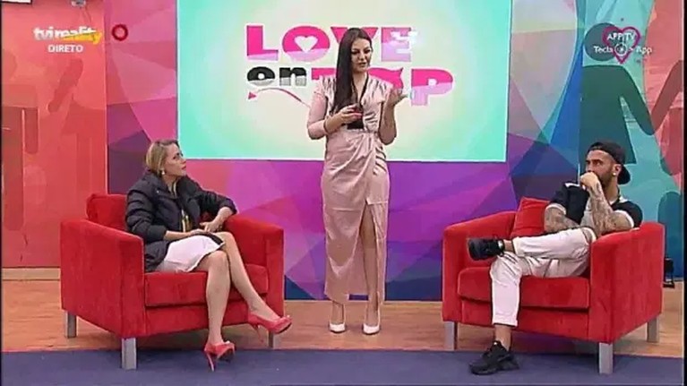 Natacha Rodrigues Natacha Rodrigues